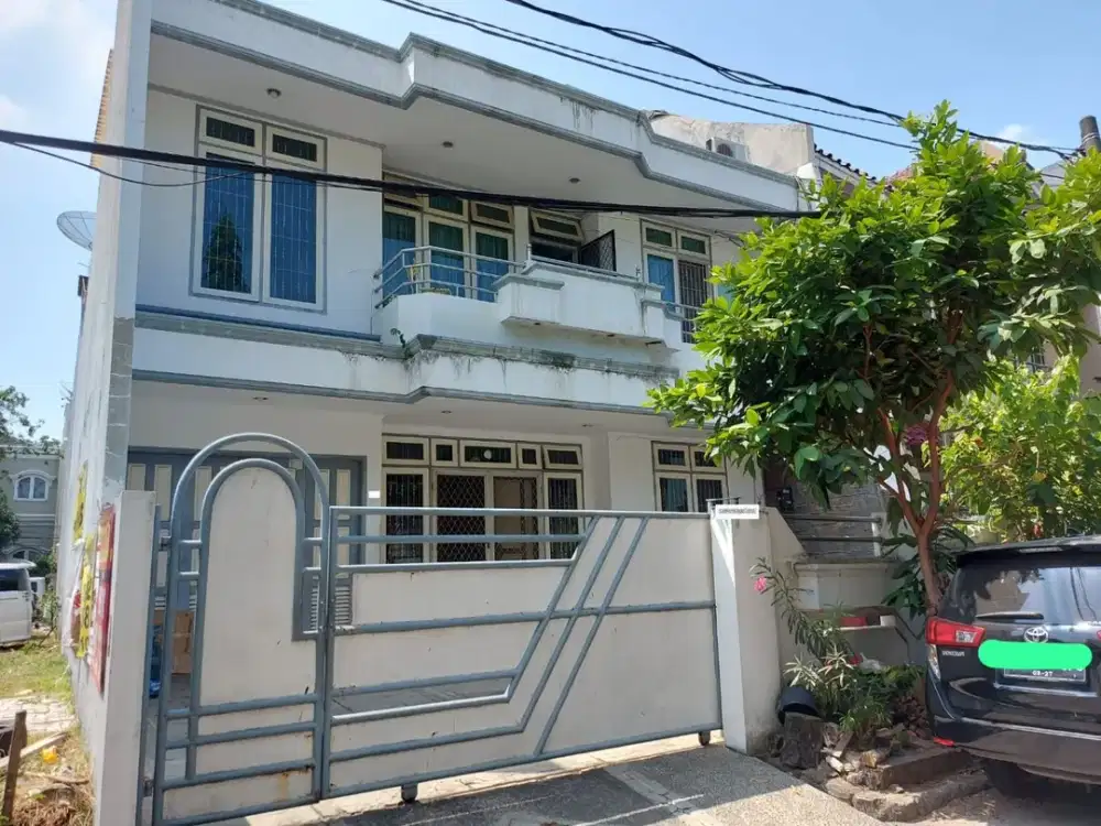 Dijual rumah tua area bebas banjir di Sunter Garden Jakarta Utara