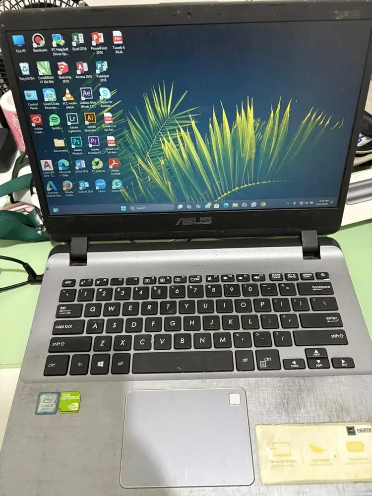 ASUS Core i5 8th Gen + NVIDIA GeForce untuk pelajar