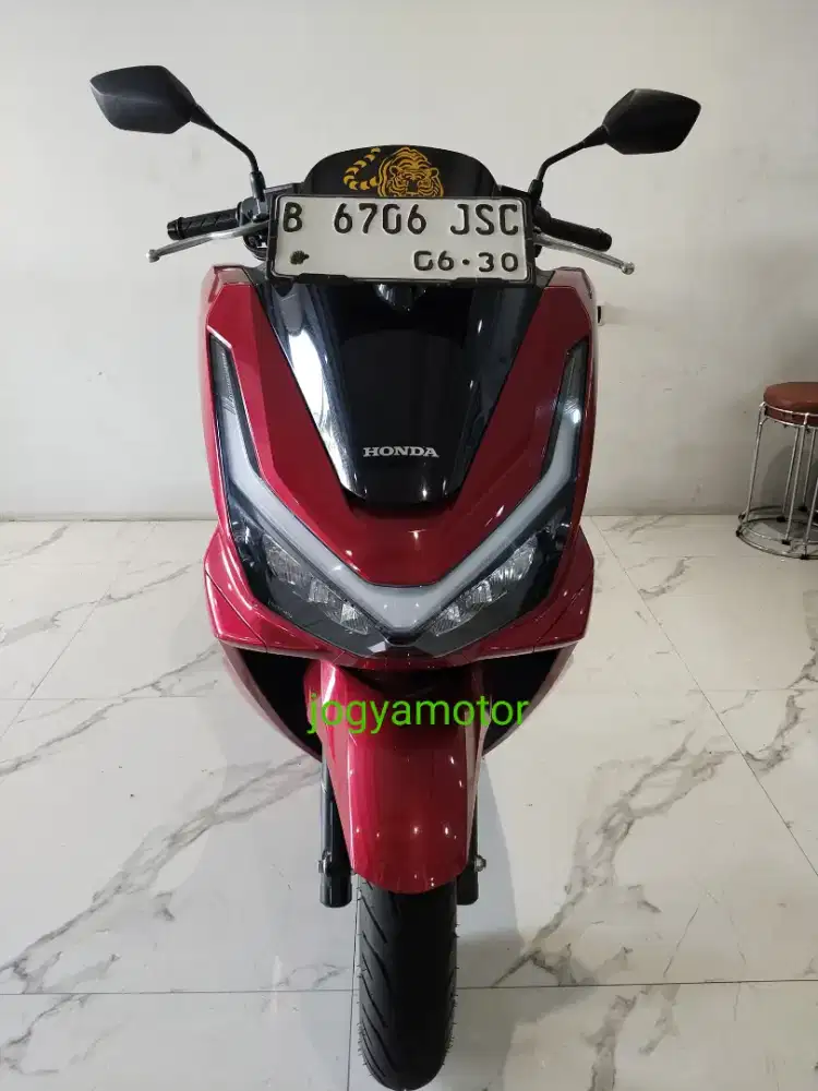 1 - HONDA PCX 160 CBS Tahun 2025