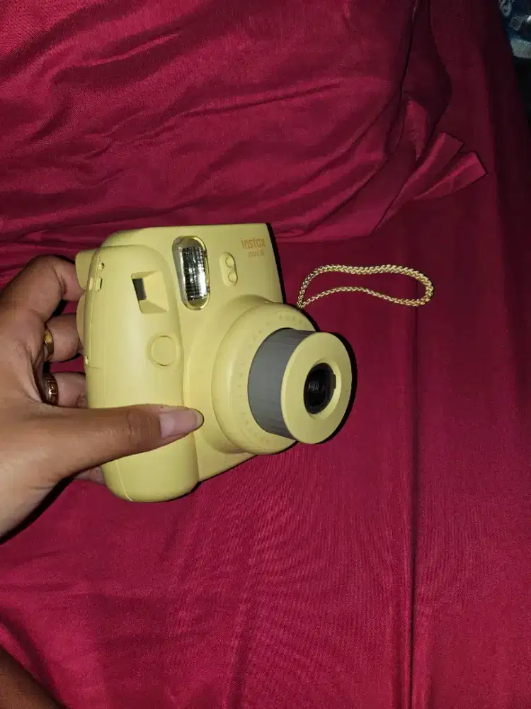 Instax mini 8 polaroid