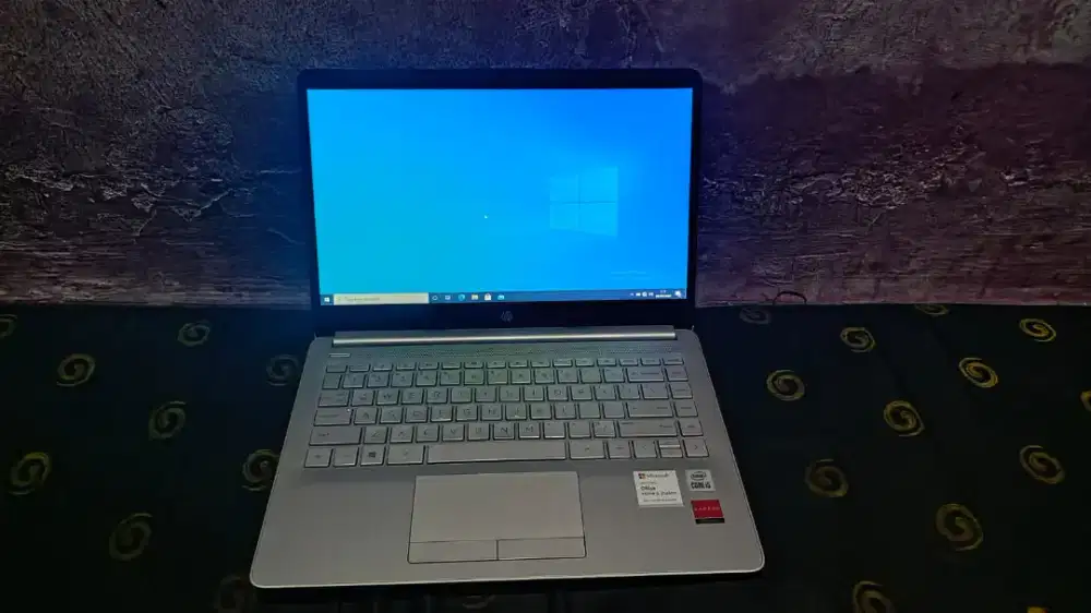 laptop HP i5 gen 10 muluss