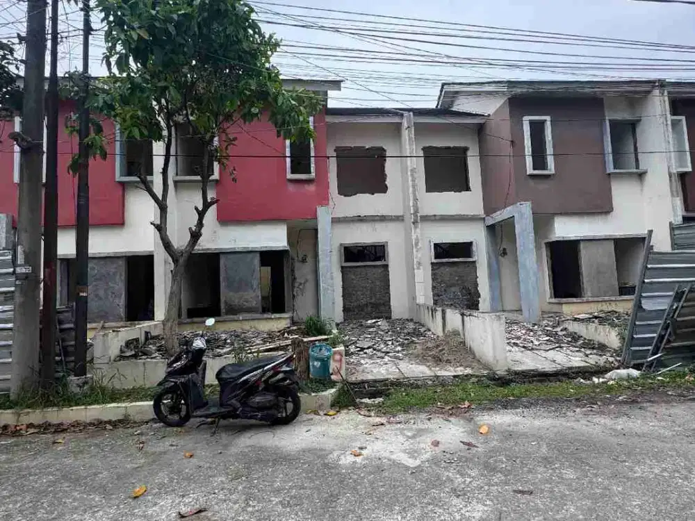 rumah 2 lantai lokasi strategis 30m dr jln raya pemda full bata merah