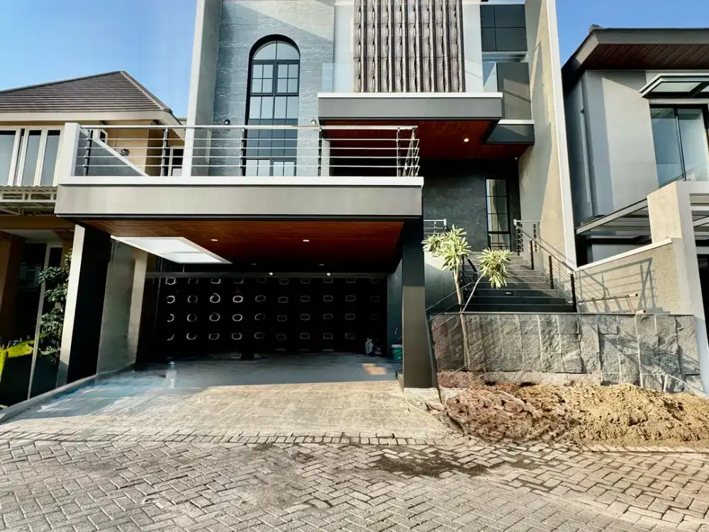 DIJUAL RUMAH MODERN MINIMALIS STAMFORD CITRALAND 4KT 3LT BALCONY