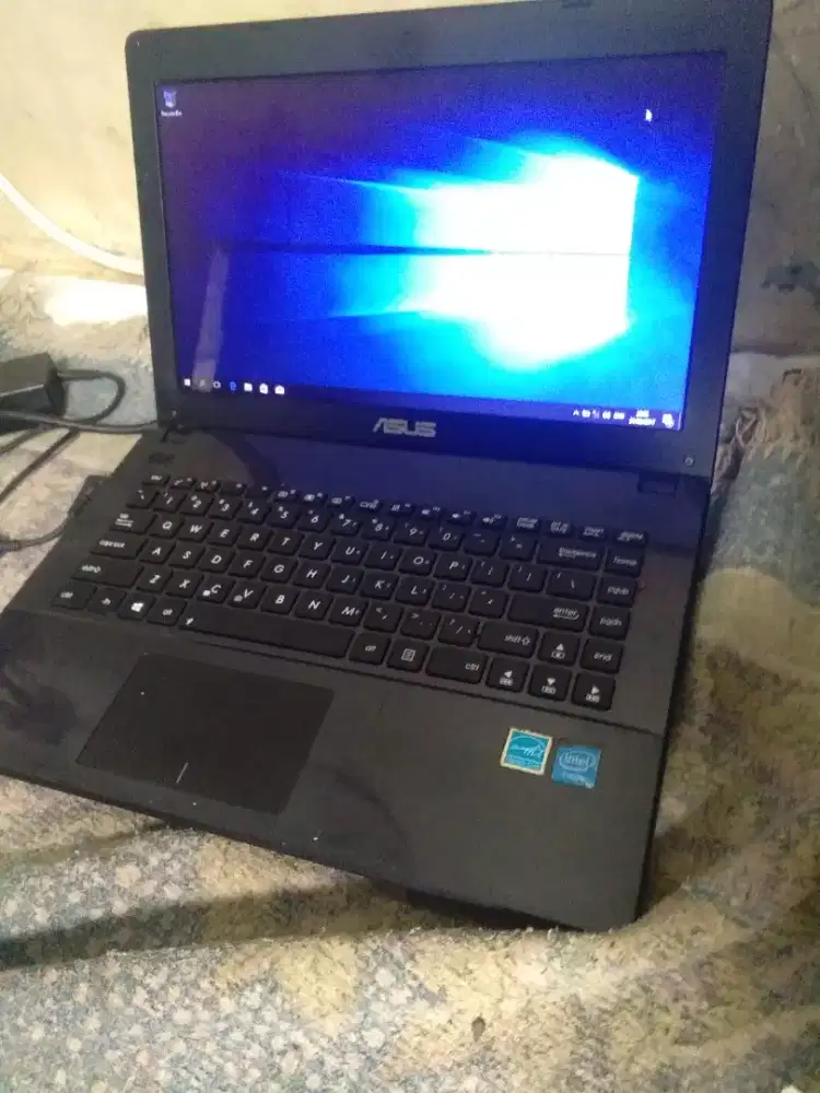 Laptop Asus x451c mulus