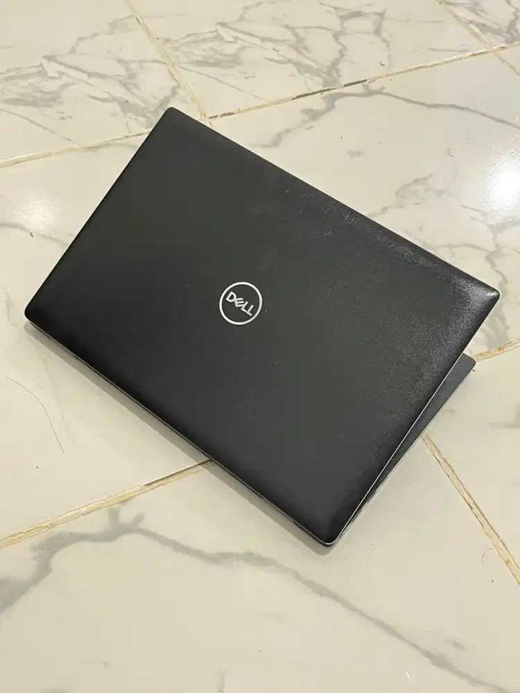 Laptop DELL INTEL COREi5