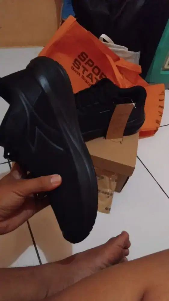 Sepatu diadora Uk 45