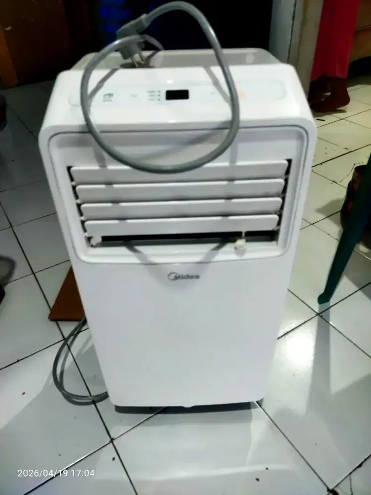 AC Portable MIDEA