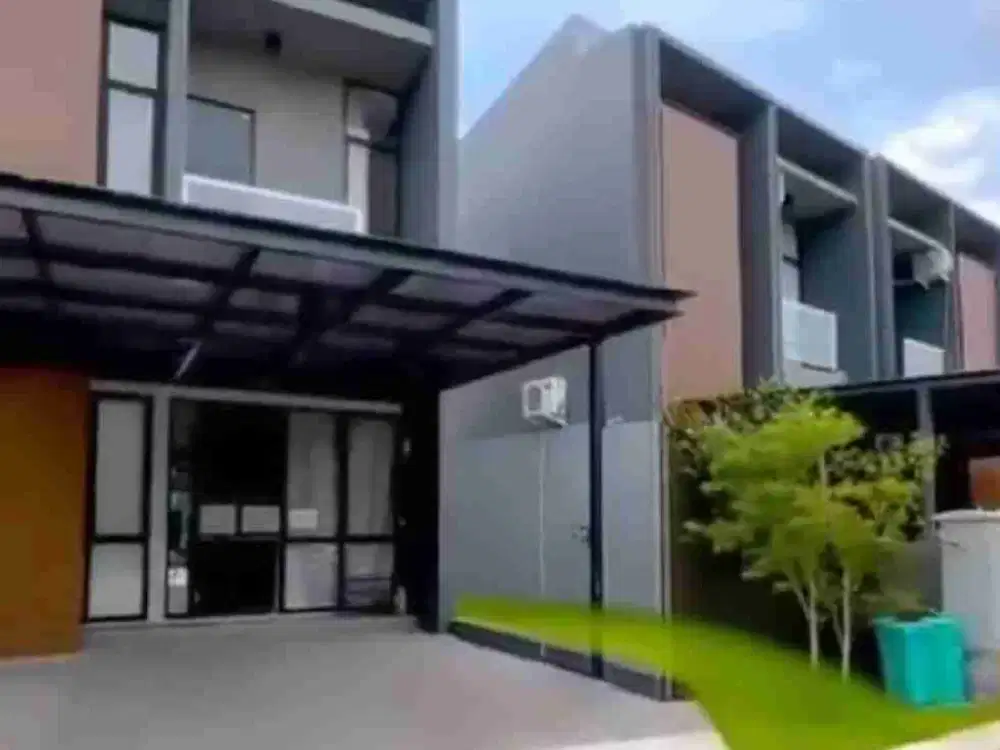 Rumah 2 lantai Siap Huni di dekat Grandwis Bekasi Free DP