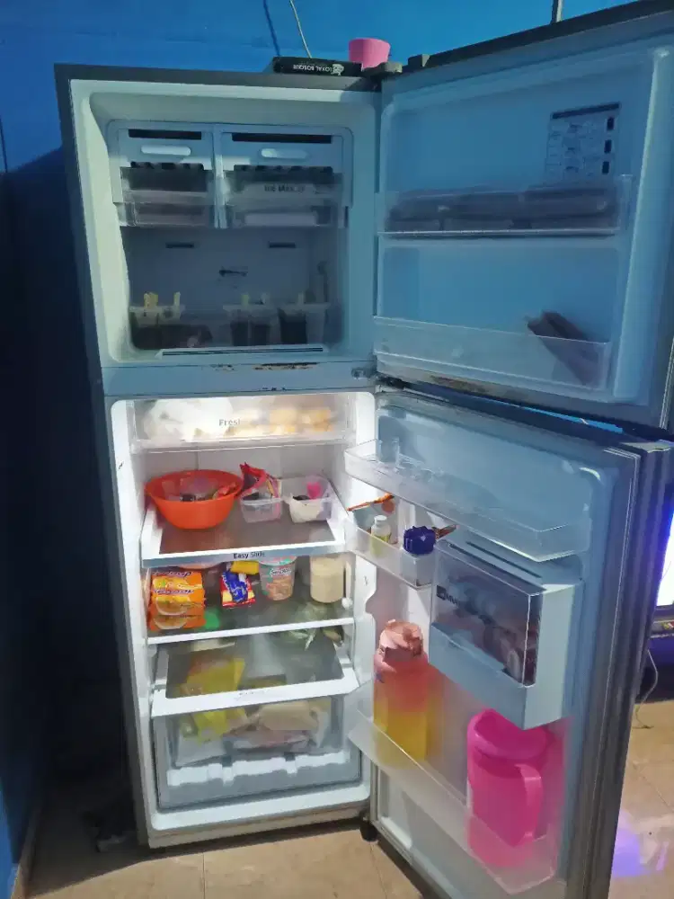 Kulkas samsung 2 pintu