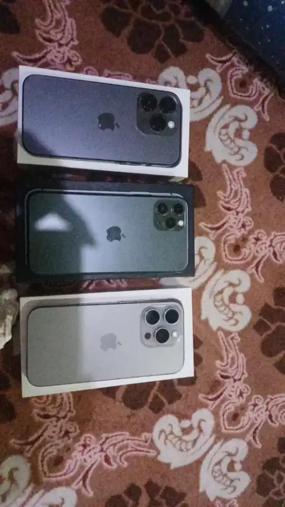 iPhone 15, 11, 14