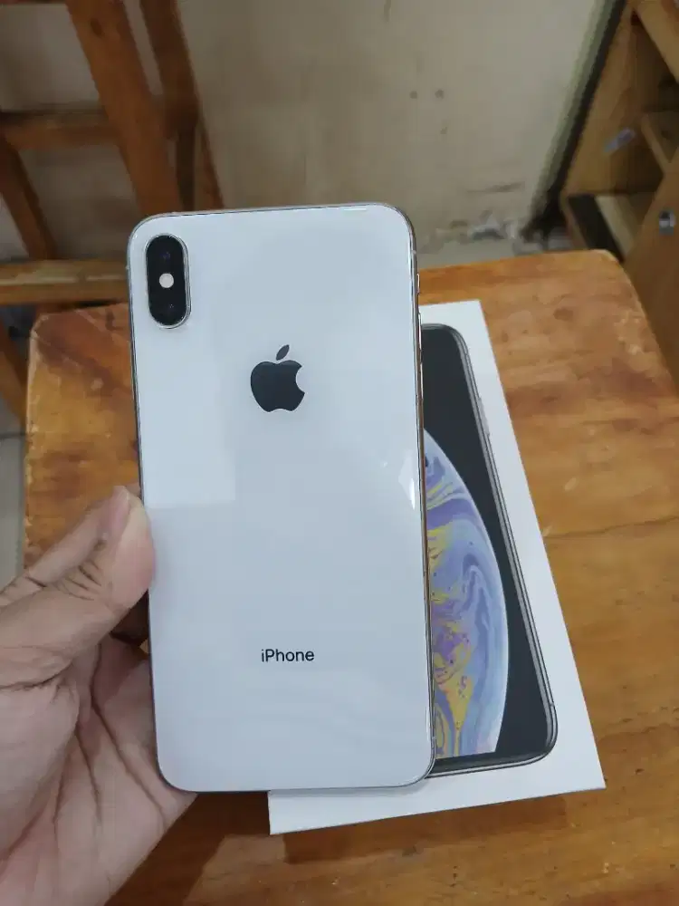 IPhone Xs max 256Gb silver