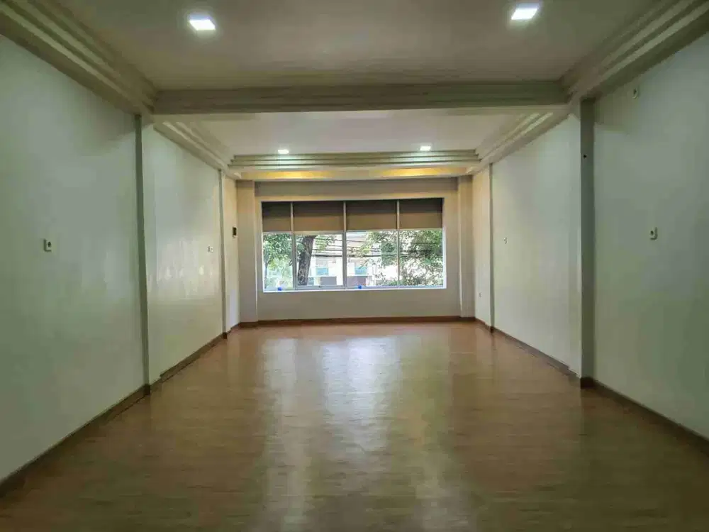 Di jual ruko baru  31/2 lt di Gading Griya Lestari Pegangsaan dua