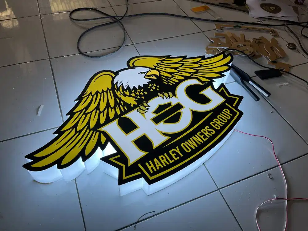 Logo Neon Box & Huruf Timbul Bandung