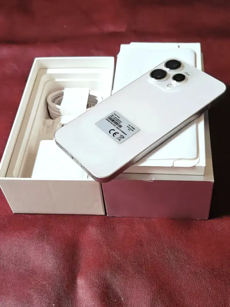 OPPO RENO 15 5G 8 256GB MULUSS 99% GARANSI 04 2027