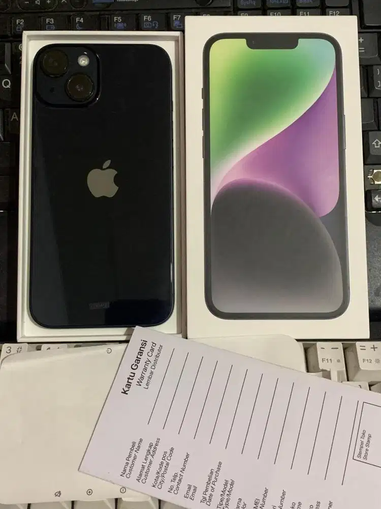 iPhone 14 Basic 128GB Midnight Blue Resmi iBox (ID/A)