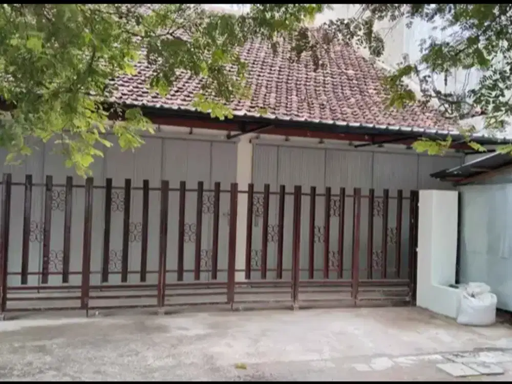 Disewakan ruko/ruang usaha strategis murah area dekat Tamansiswa