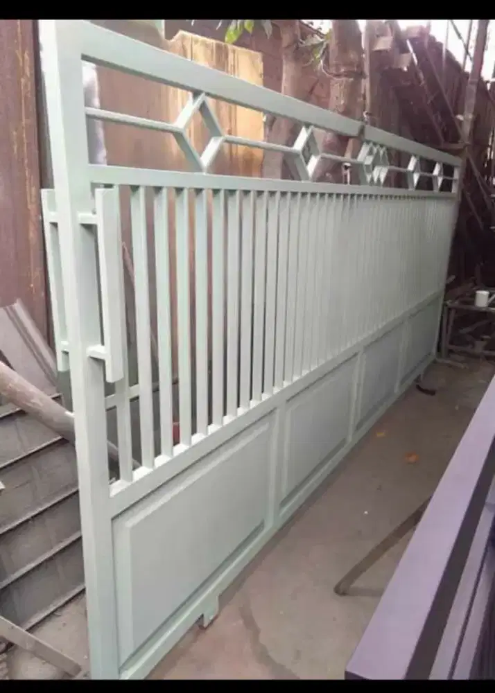 Pintu Gerbang dan Teralis