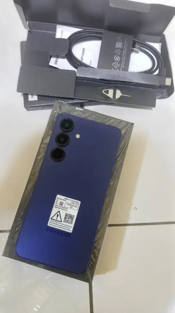 Samsung S25 Basic 12/256 navy Sein