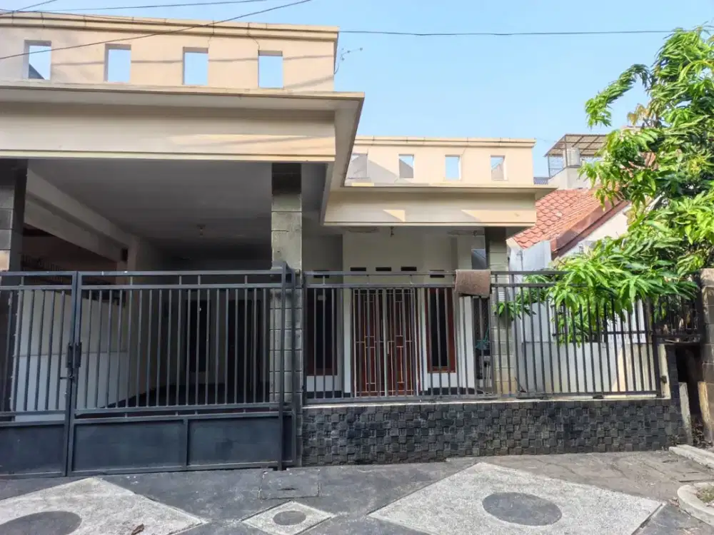 Dijual Rumah Luas Siap Huni di Griya Bintara Indah Bekasi