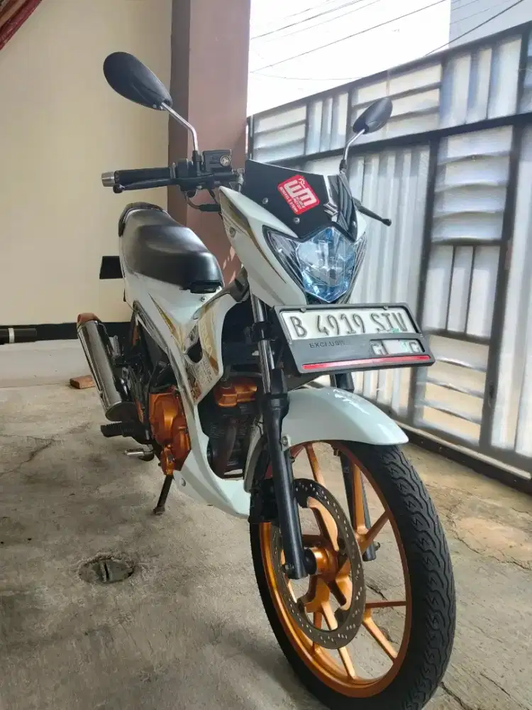 Suzuki Satria Fu Thn 2015 SS, Lengkap Pajak Hidup