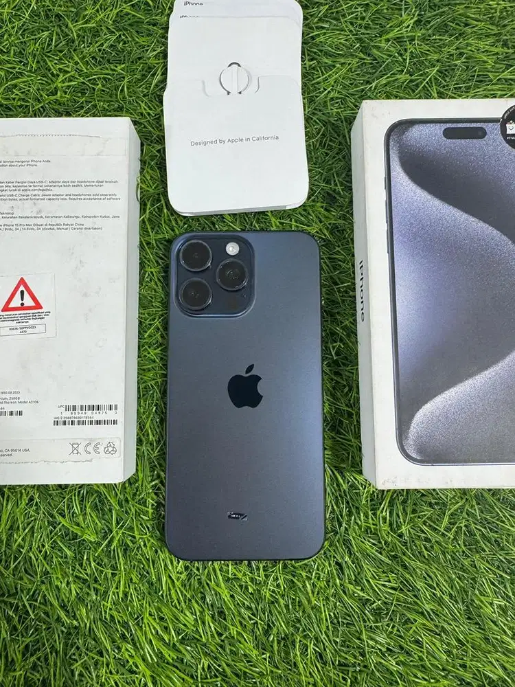 iPhone 15 Pro Max 256GB Blue Titanium Resmi iBox