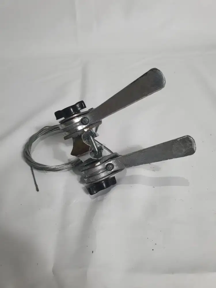 Shifter Friksi Sepeda Jadul, masih bagus bisa sampai 12 speed