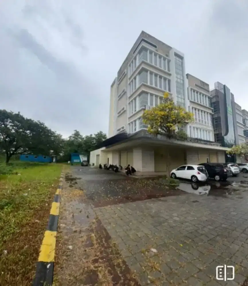 Jual Murah Ruko Hoek
Mega Boulevard Harapan Indah Bekasi
