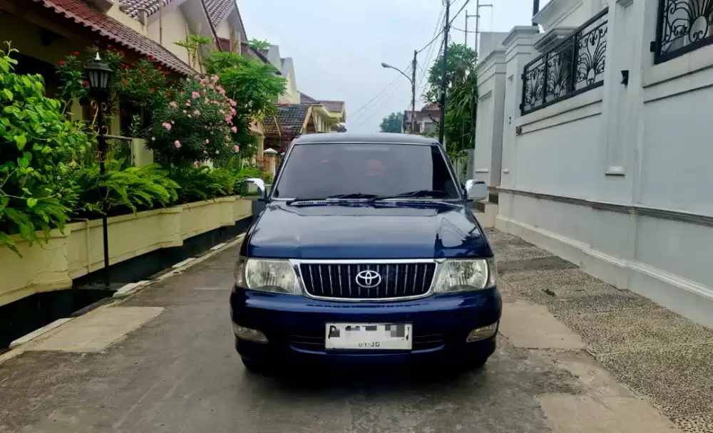 Toyota LGX 1.8 Skyactiv MT