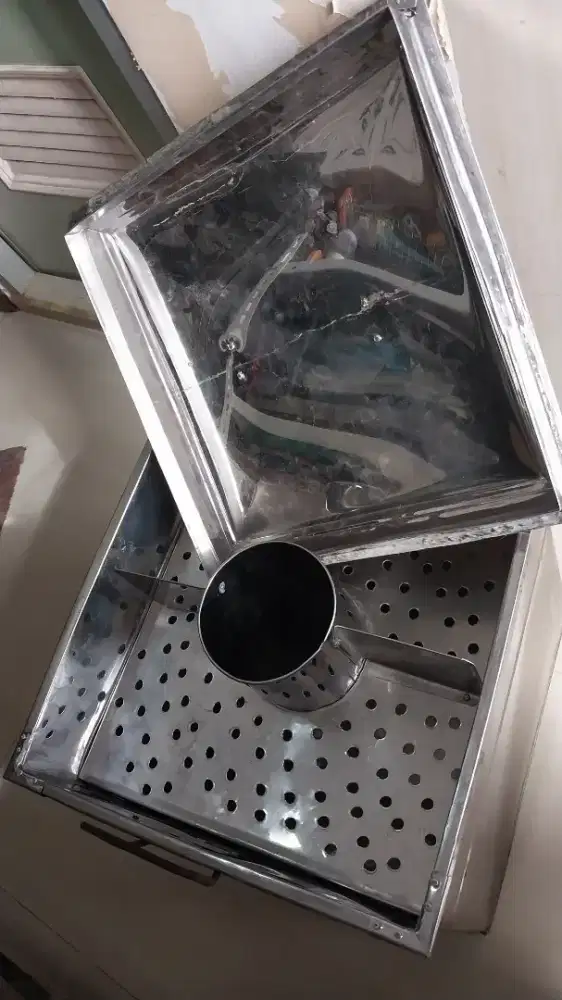 Dandang stanlies jualan baso pentol
