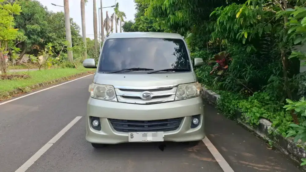 DAIHATSU LUXIO 2009