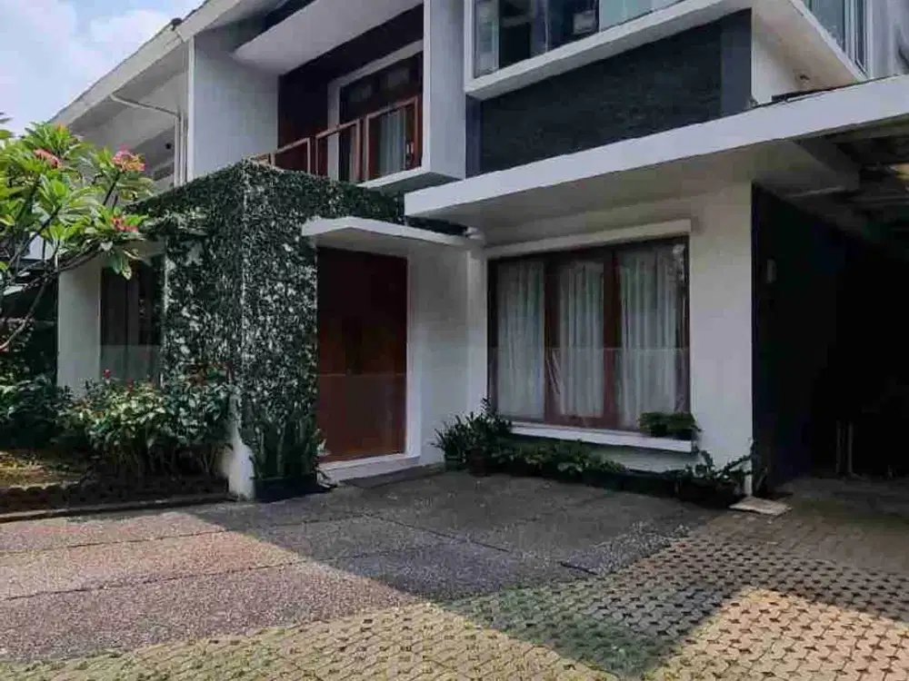Dijual cepat rumah jln Sinabung Kebayoran Baru Jaksel 250/489m2 Rp.21 M