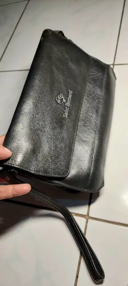 Handbag kulit pria