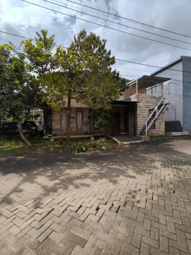 Rumah Siap Huni Pojok Hook Daerah Tasikmadu Tunggulwulung Dekat kampus