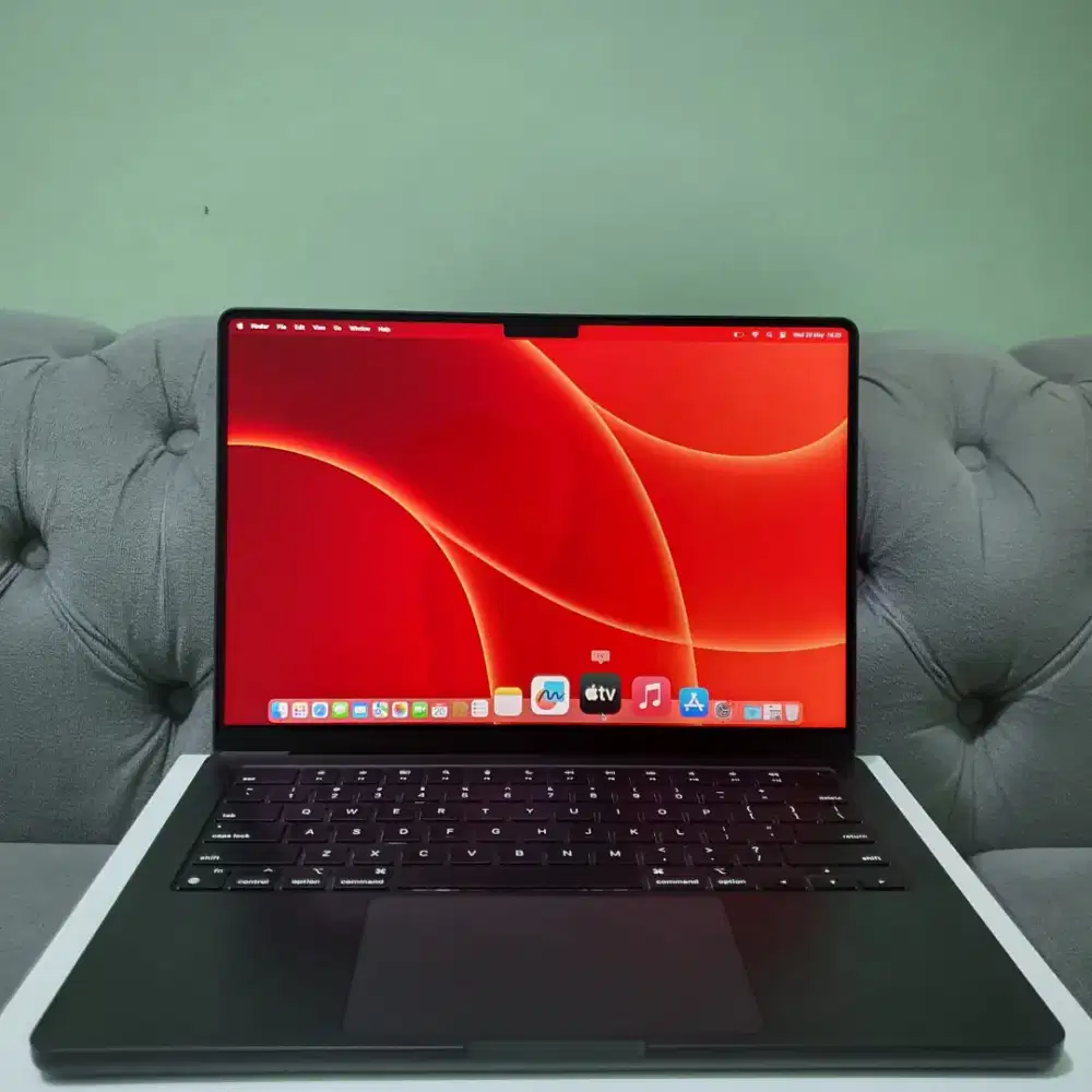 Apple Macbook Pro M4 2024 14 inch 16GB/512GB-Space Black Resmi Digimap