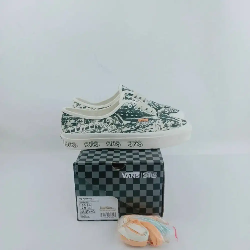Vans Vault OG Authentic LX X SNS White Black