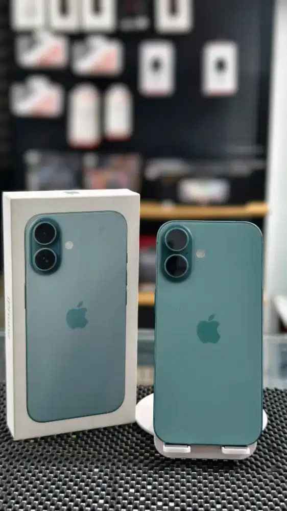 Iphone 16 Teal 128 GB