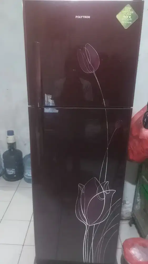 Polytron tidak dingin