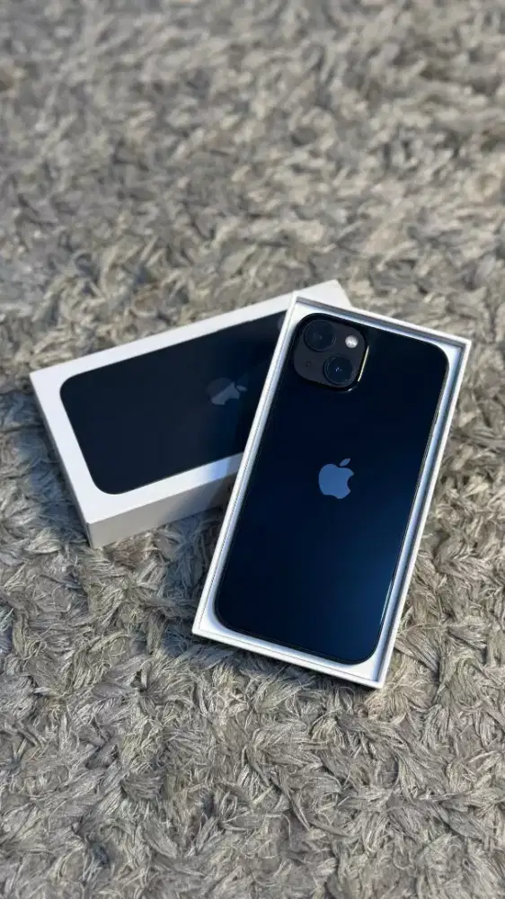iPhone 13 128Gb iBox