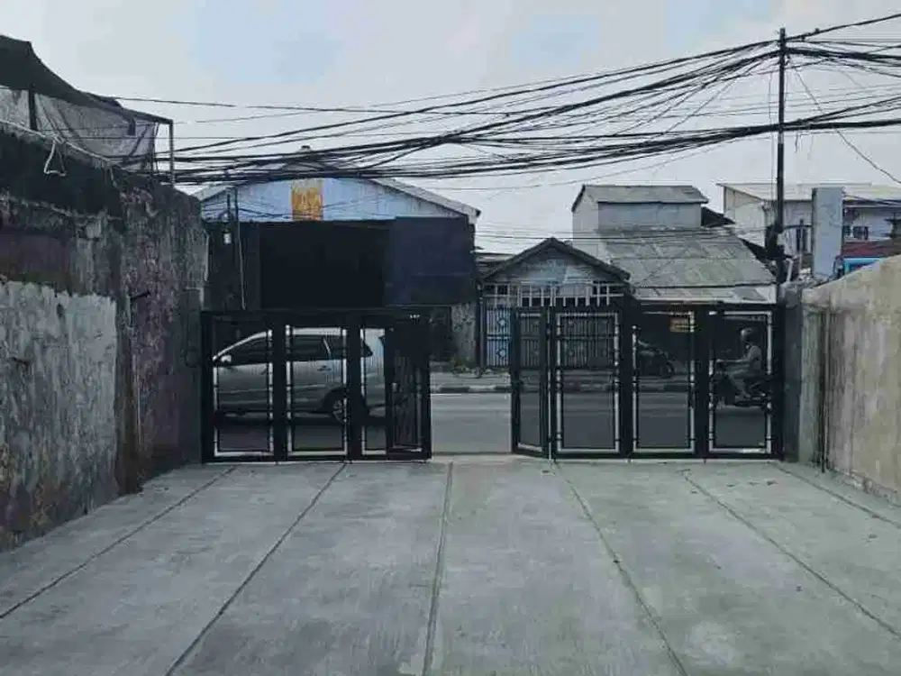 SEWA RUKO STRATEGIS 2 LANTAI COCOK RESTO CAFE PARKIR LUAS