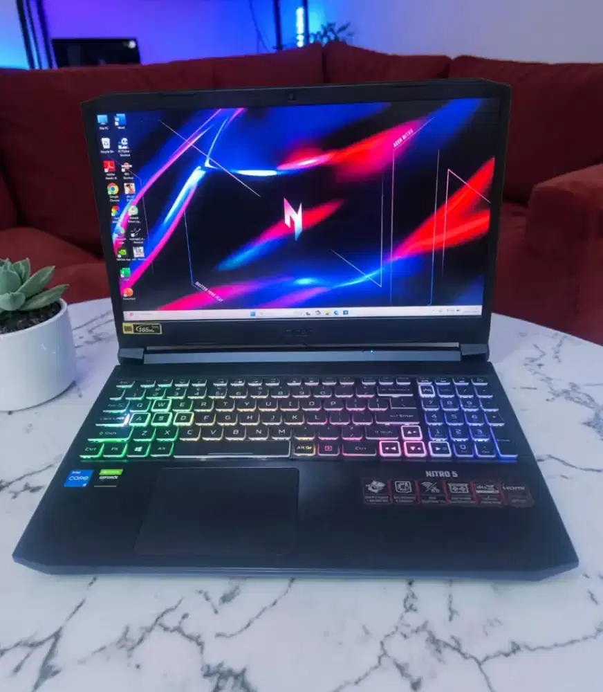 ACER PREDATOR MULUS LIKE NEW GEN 11 [RAM 16GB SSD 512GB RTX 3050]