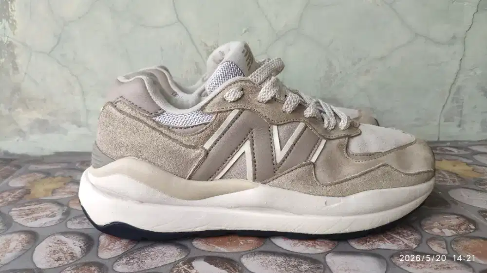 New balance 5740