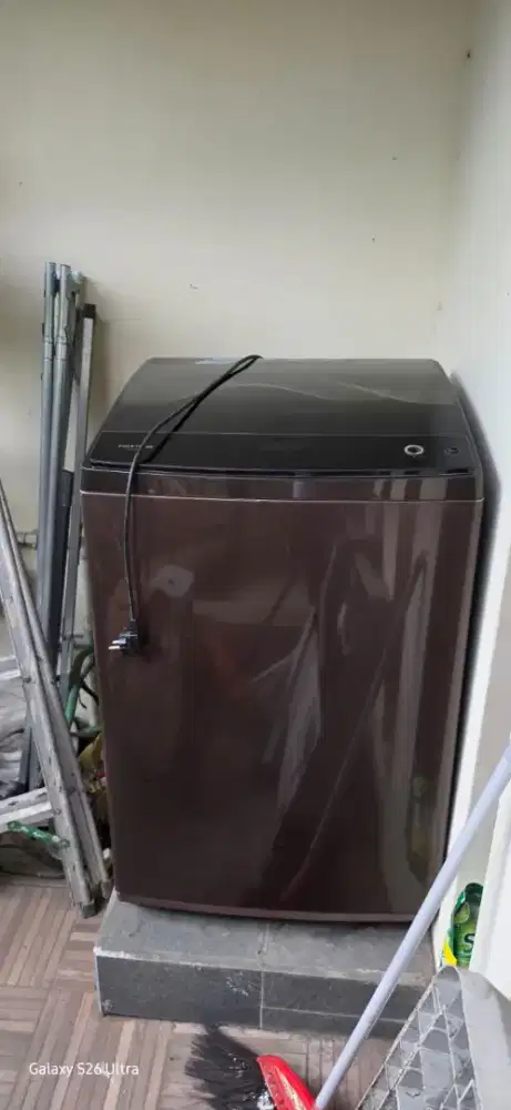 Mesin Cuci Polytron PAW-9513 Top Loading