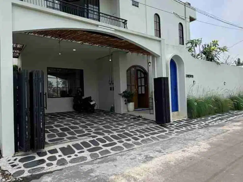 VILLA CANTIK ESTETIK DAN INSTAGRAMABLE DENGAN KOLAM RENANG VIEW SAWAH DI JALAN KALIURANG KM. 11