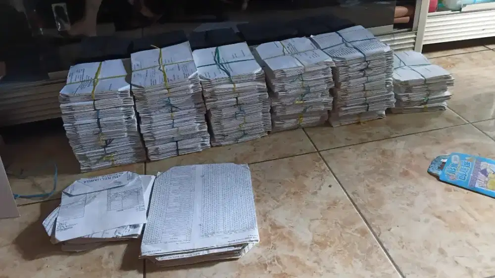 Kertas pembungkus / gorengan cripsy