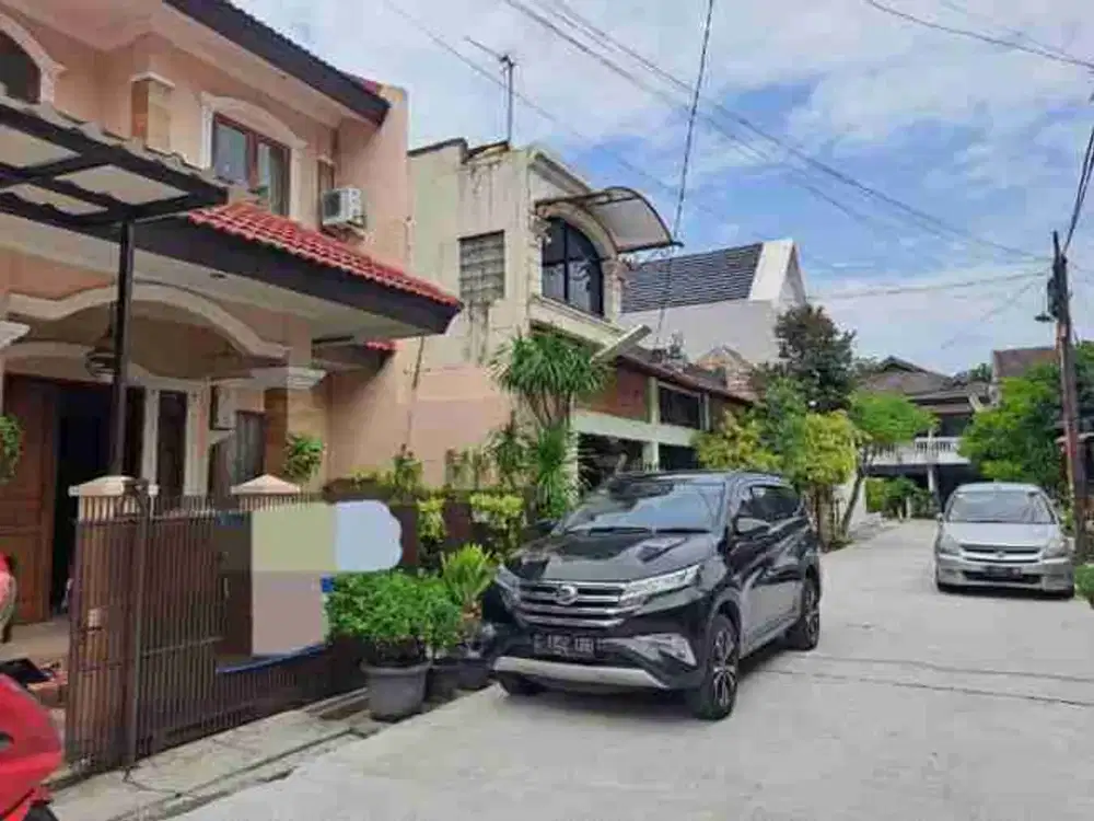rumah keren
di komplek galaxy Bekasi Selatan