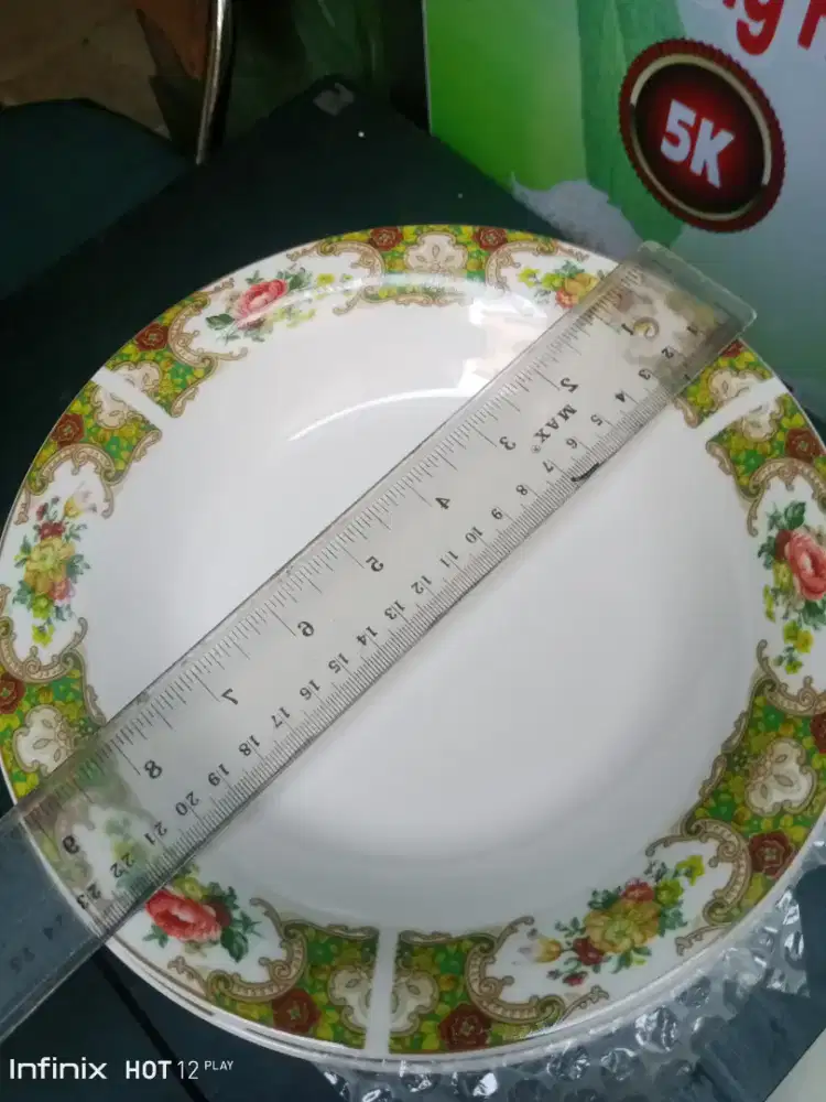 Piring makan kembang hijau 23cm