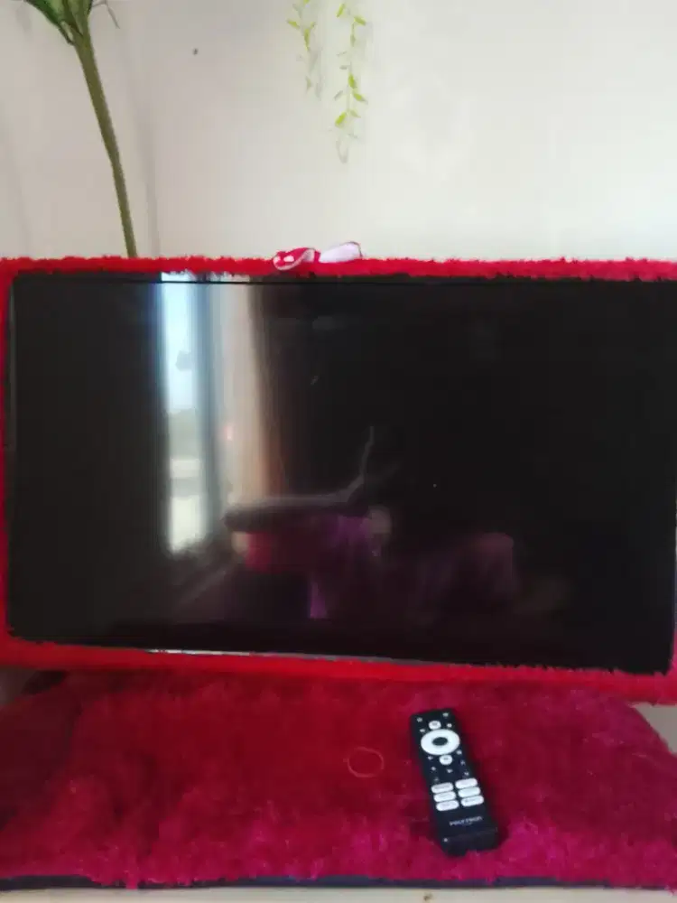 BU Polytron smart tv 2024 32inch mulus