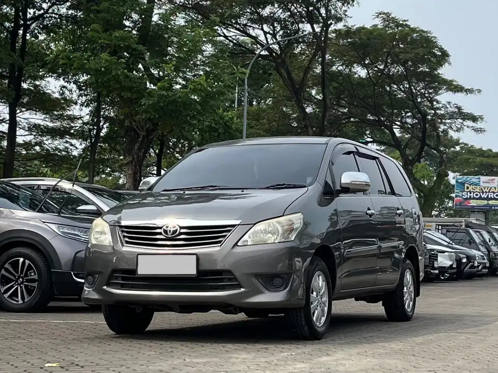 [ TERAWAT ] TOYOTA KIJANG INNOVA 2.0 E AT MATIC 2013 ABU