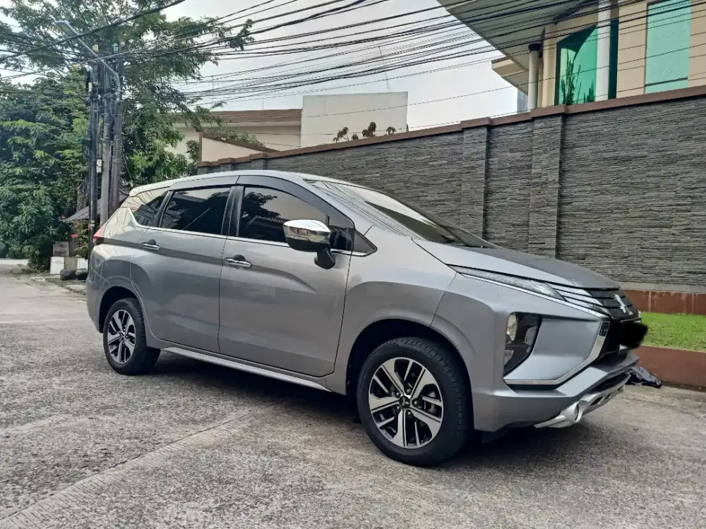 MITSUBISHI XPANDER ULTIMATE AUTOMATIC 2018 ( LOW KM / 74 RB ASLI) DKI