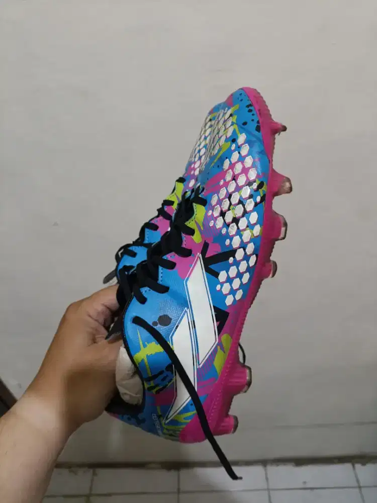 Sepatu bola mini soccer